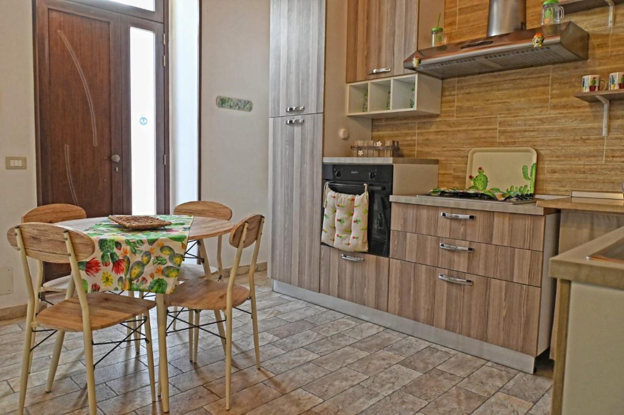 Ficu Pala Holiday Home Noto Eksteriør billede